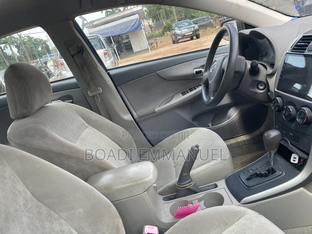 Toyota Corolla 2009 Black