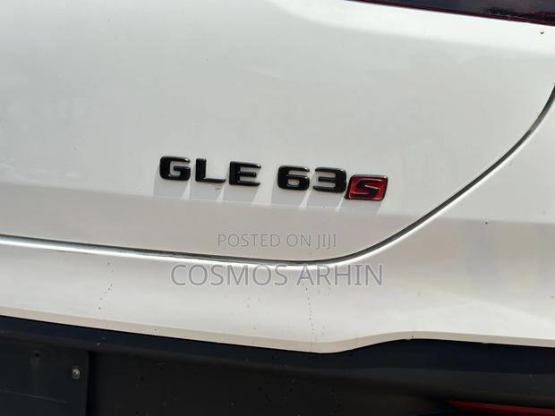 Mercedes-Benz GLE-Class 2022 White