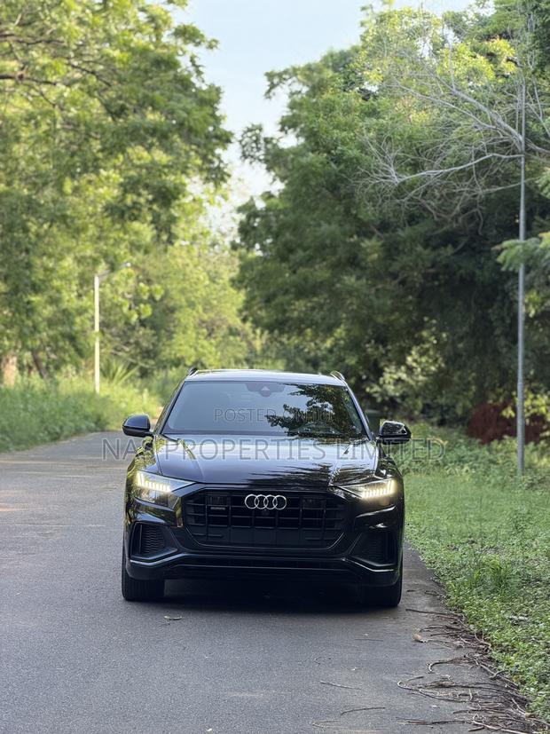 Audi Q8 3.0T Premium AWD quattro 2019 Black