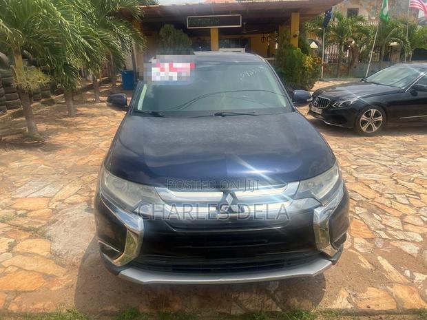 Mitsubishi Outlander SE AWC 2018 Blue