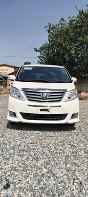 Toyota Alphard 2.4 Petrol FWD 2013 White for sale