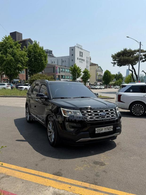Ford Explorer 2017 Black