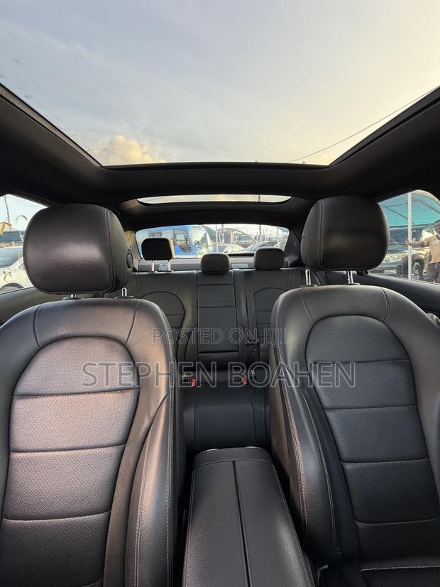 Mercedes-Benz C300 Sport 4Matic Sedan AWD (2.0L 4cyl 7A) 2017 Black