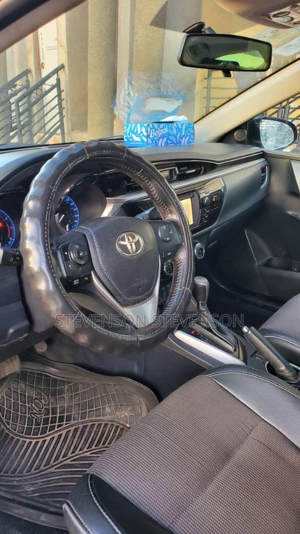 Toyota Corolla L 4dr Sedan (1.8L 4cyl 4A) 2015 Red