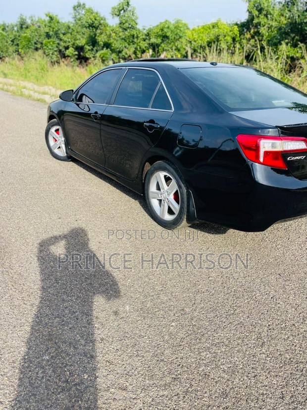 Toyota Camry SE 4dr Sedan (2.5L 4cyl 6A) 2014 Black