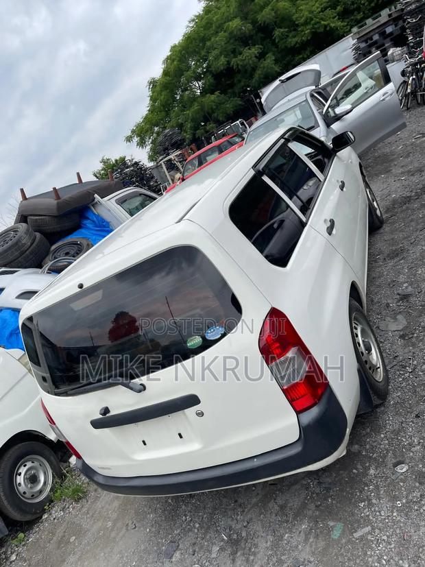 Toyota Probox 2014 White