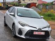 Toyota Corolla SE (1.8L 4cyl 6M) 2019 Silver for sale
