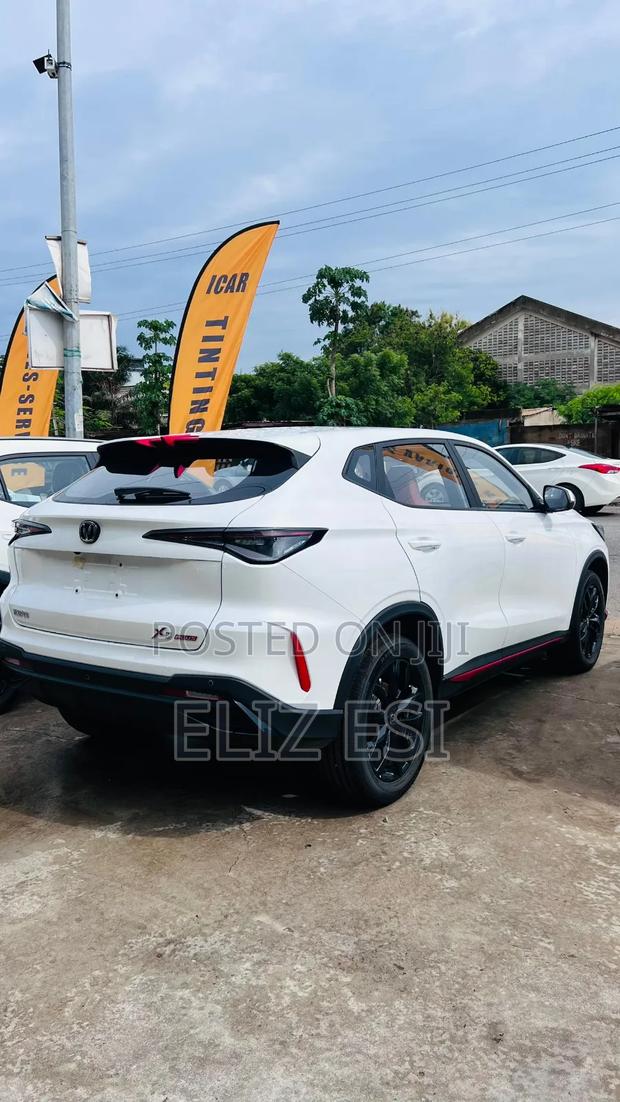 New Changan X5 Plus 1.5 Blue Core FWD 2025 White