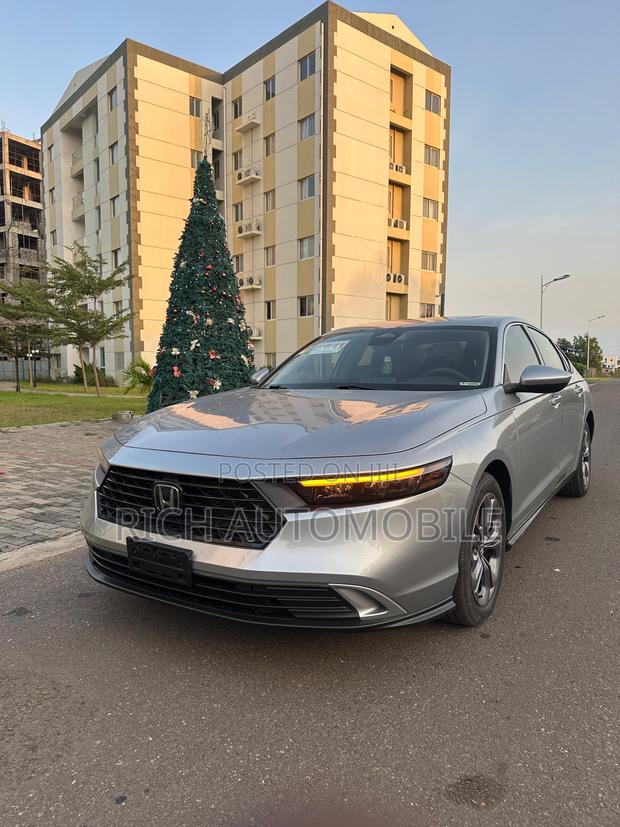 Honda Accord 2023 Silver
