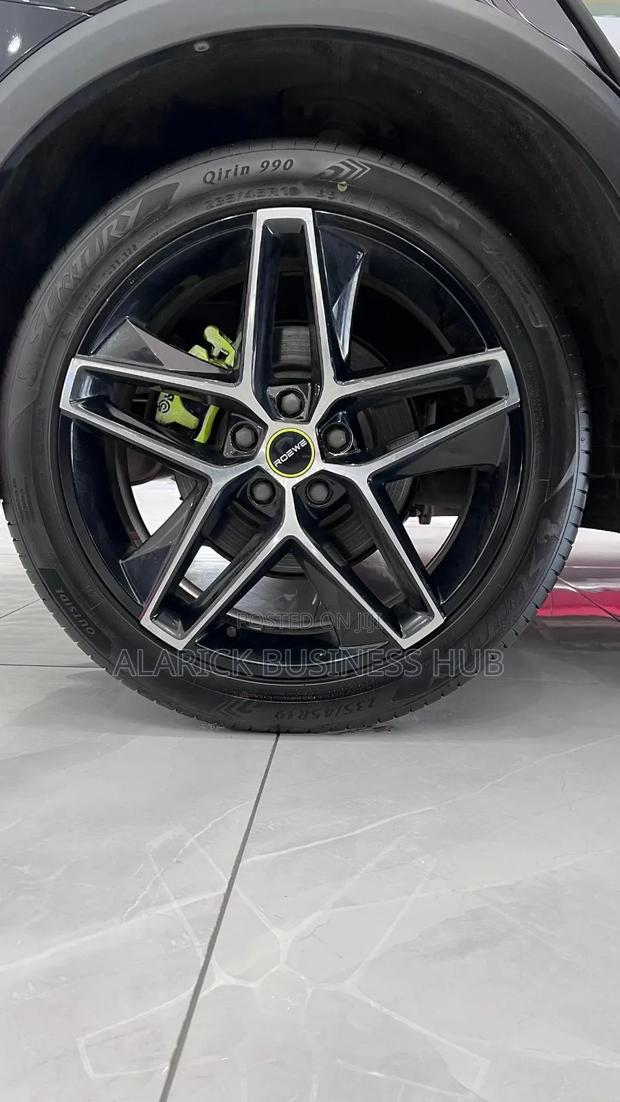 Roewe RX5 Plus 2021 Black