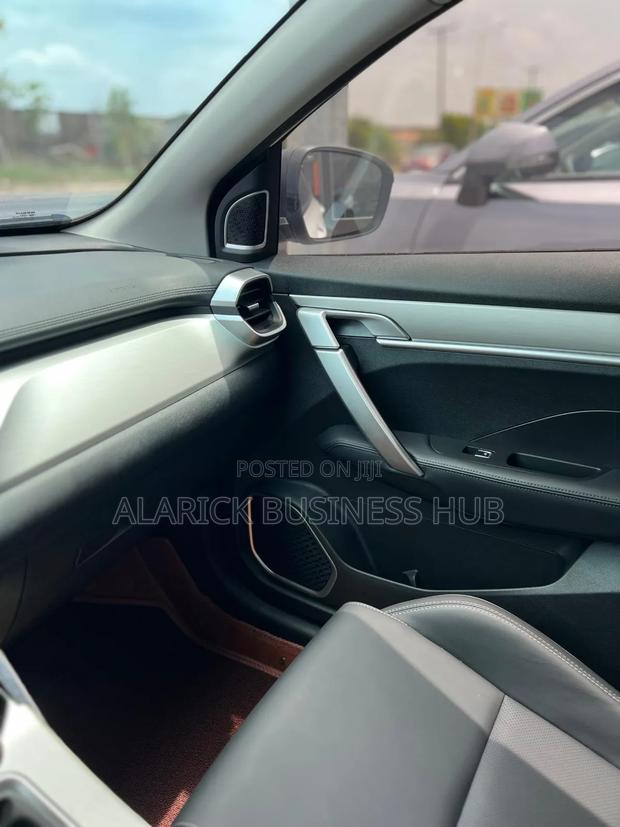 New Geely Coolray 2025 White