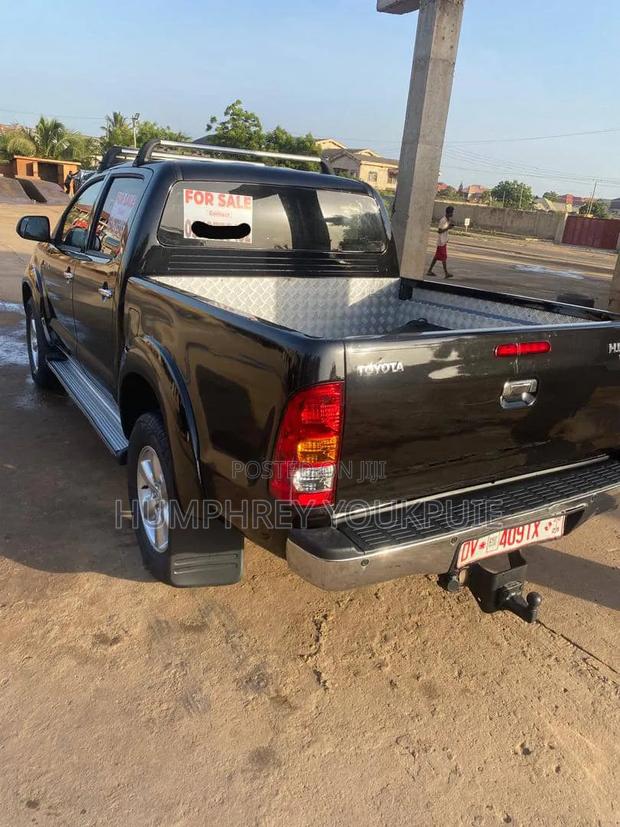 Toyota Hilux 3.0 D-4D 4x4 2012 Black