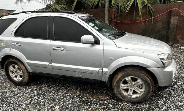 Kia Sorento 2.5 CRDi Automatic 2005 Silver