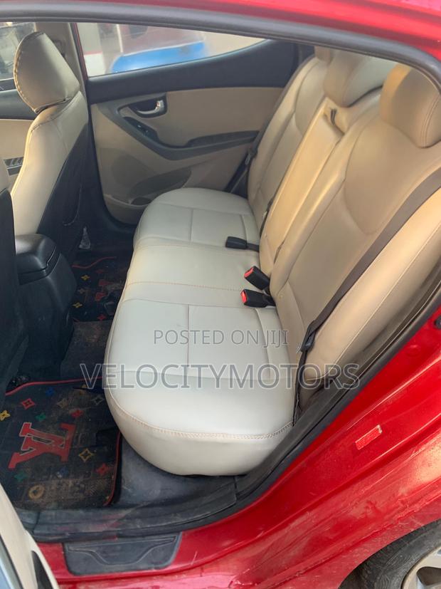 Hyundai Elantra Limited 4dr Sedan (1.8L 4cyl 6A) 2015 Red