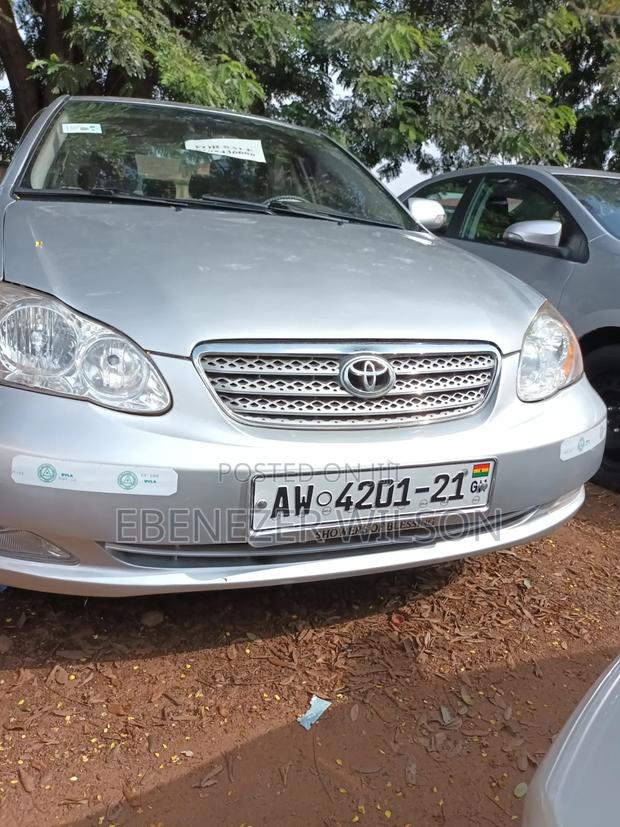 Toyota Corolla LE 4dr Sedan (1.8L 4cyl 4A) 2010 Silver