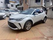 Toyota C-HR 2022 White for sale