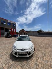 Ford Focus 2013 White for sale