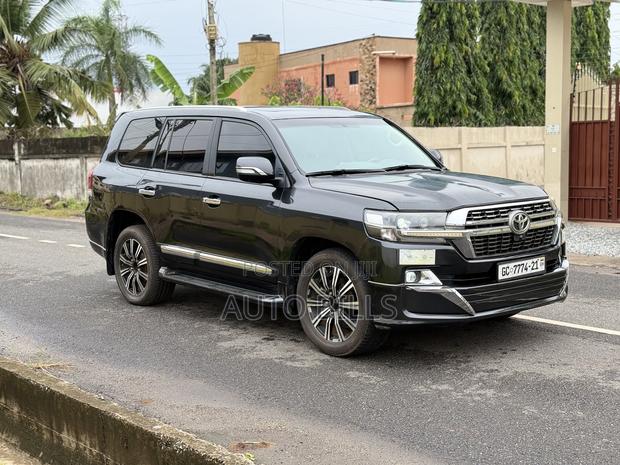 Toyota Land Cruiser 4.0 V6 GX-R 2014 Black
