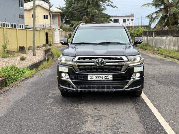 Toyota Land Cruiser 4.0 V6 GX-R 2014 Black