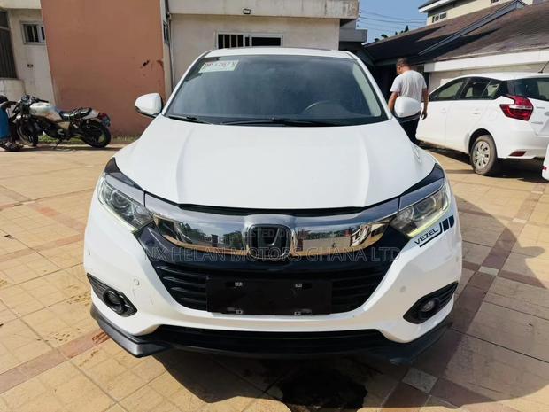 Honda Vezel 2020 White