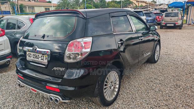 Toyota Matrix Hatchback 1.8 16V AWD 2007 Black