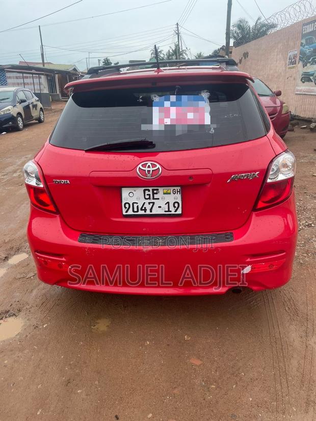 Toyota Matrix 2010 Red