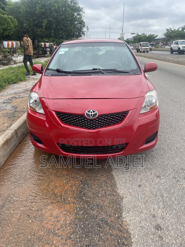 Toyota Yaris 2010 Red