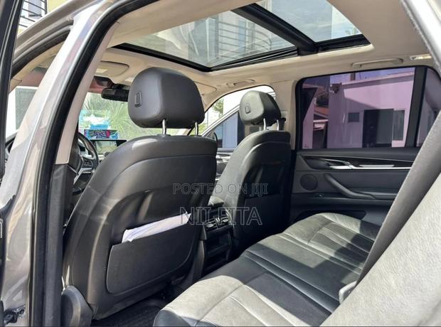 BMW X5 sDrive35i 4x2 (3.0L 6cyl 8A) 2016 Gray