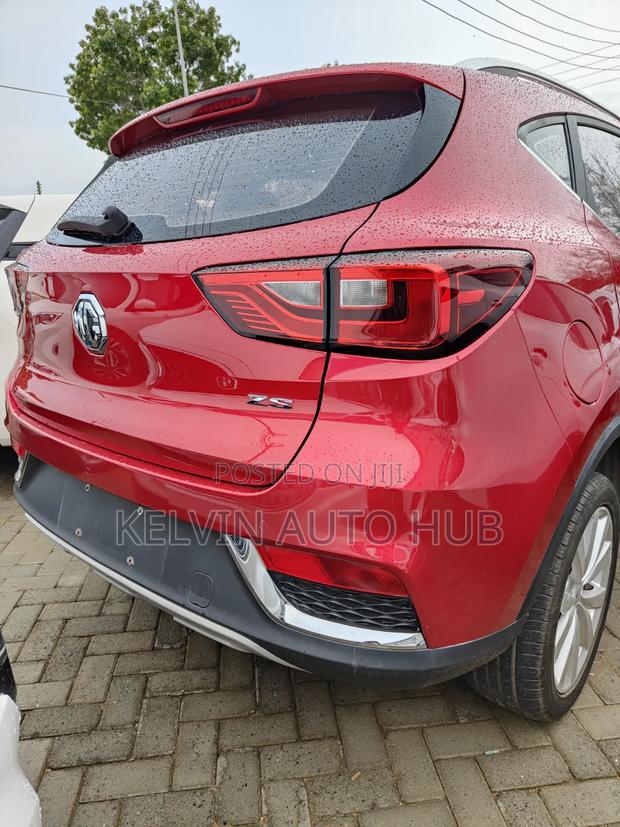 MG ZS 2017 Red