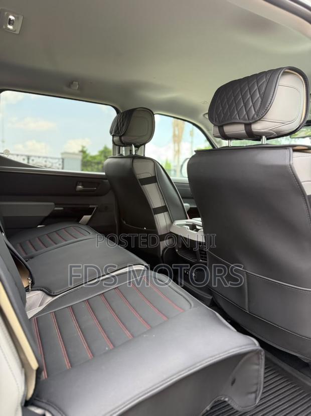 Toyota Tundra Limited Double Cab 6.5' Bed 2024 White
