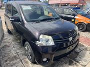 Toyota Sienta 1.5 AWD 2012 Burgundy for sale