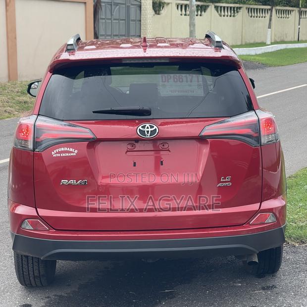 Toyota RAV4 LE AWD (2.5L 4cyl 6A) 2016 Red