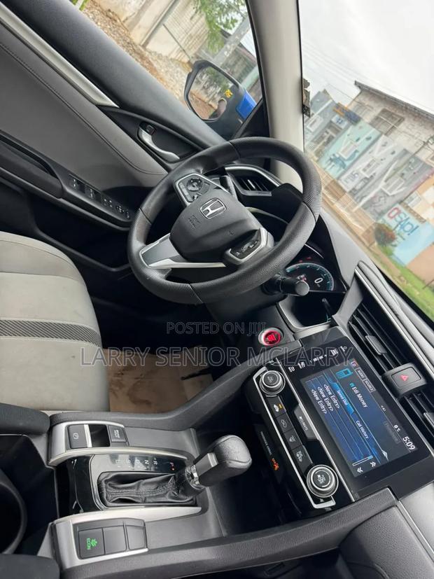 Honda Civic 2016 Blue