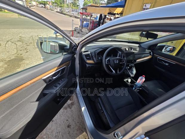 Honda CR-V 2019 Silver