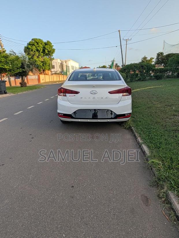 Hyundai Elantra 2020 White