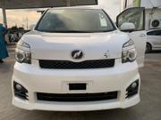 Toyota Voxy 2012 White for sale