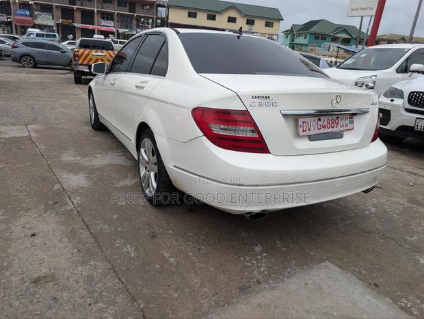 Mercedes-Benz C300 Sport Sedan AWD (3.0L 6cyl 7A) 2008 White