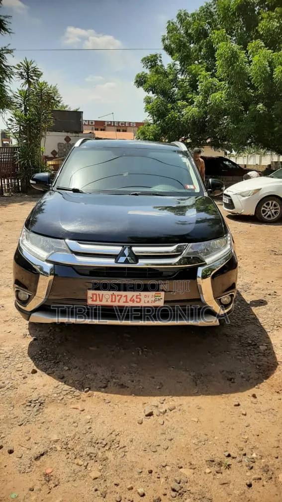 Mitsubishi Outlander 2.4 PHEV AWD 2017 Black