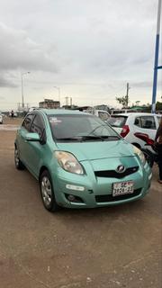 Toyota Vitz 2010 Green for sale