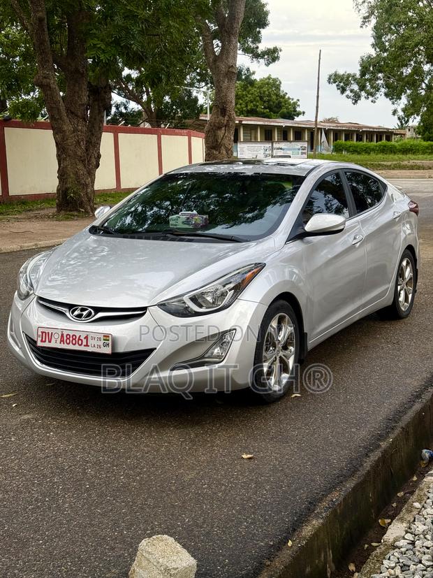 Hyundai Elantra Value Edition Sedan FWD (1.8L 4cyl 6A) 2016 Black