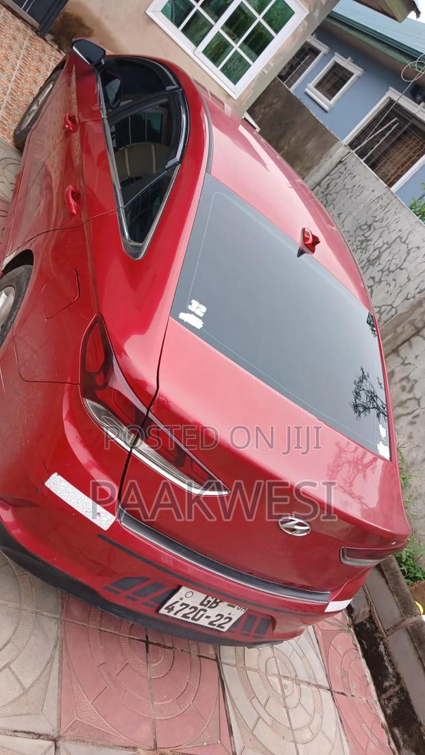 Hyundai Sonata SE 2018 Red
