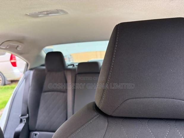 Toyota Corolla L 2020 White