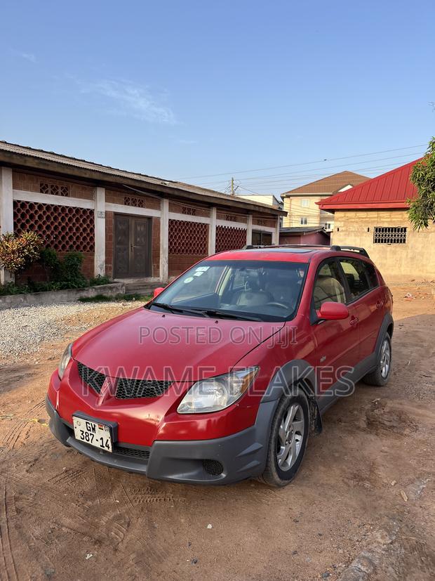 Pontiac Vibe 2006 Red