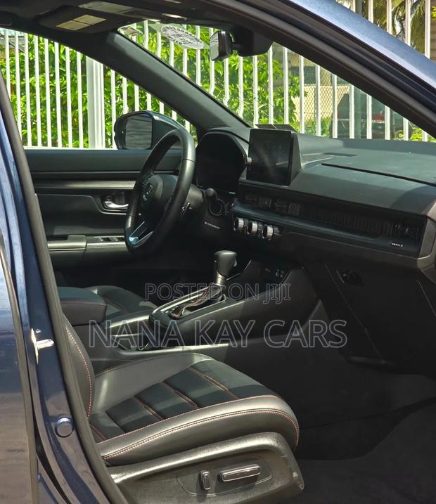 Honda CR-V Hybrid 2025 Gray