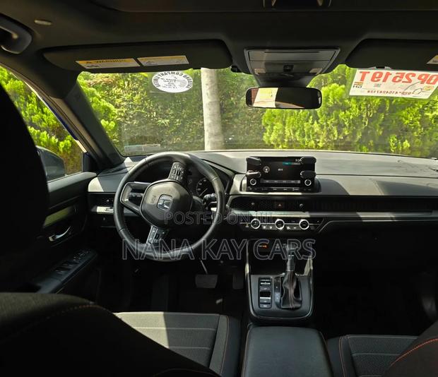 Honda CR-V Hybrid 2025 Gray