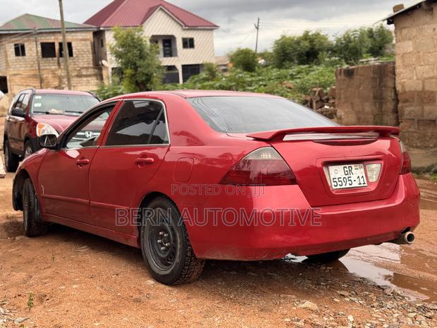 Honda Accord Automatic 2005 Red