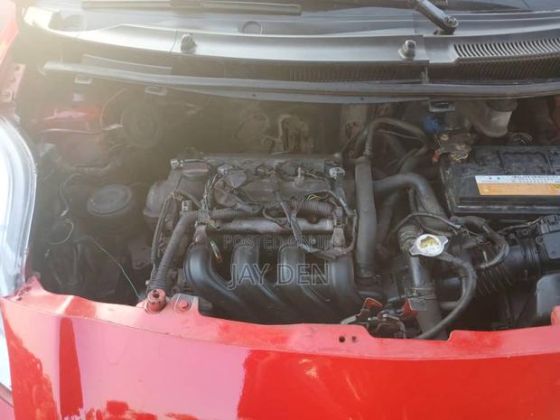 Toyota Vitz 1.3 AWD 5dr 2010 Red