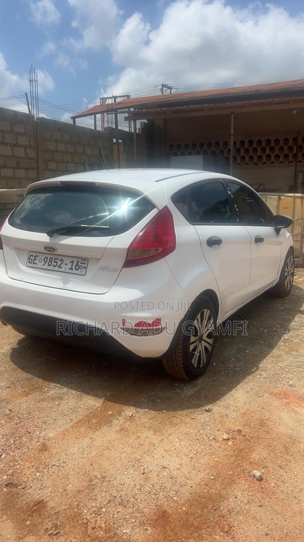 Ford Fiesta 2012 White