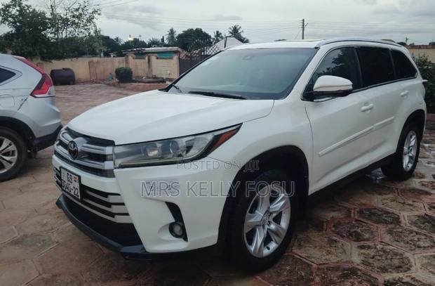 Toyota Highlander Limited 4dr SUV AWD (3.5L 6cyl 6A) 2015 White