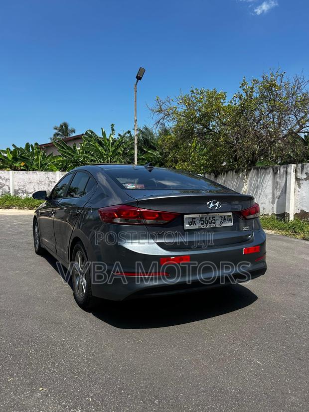 Hyundai Elantra Value Edition 2018 Beige